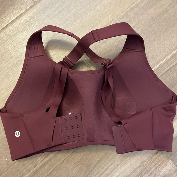 Brand new AirSupport sports bra. - Picture 2 of 4